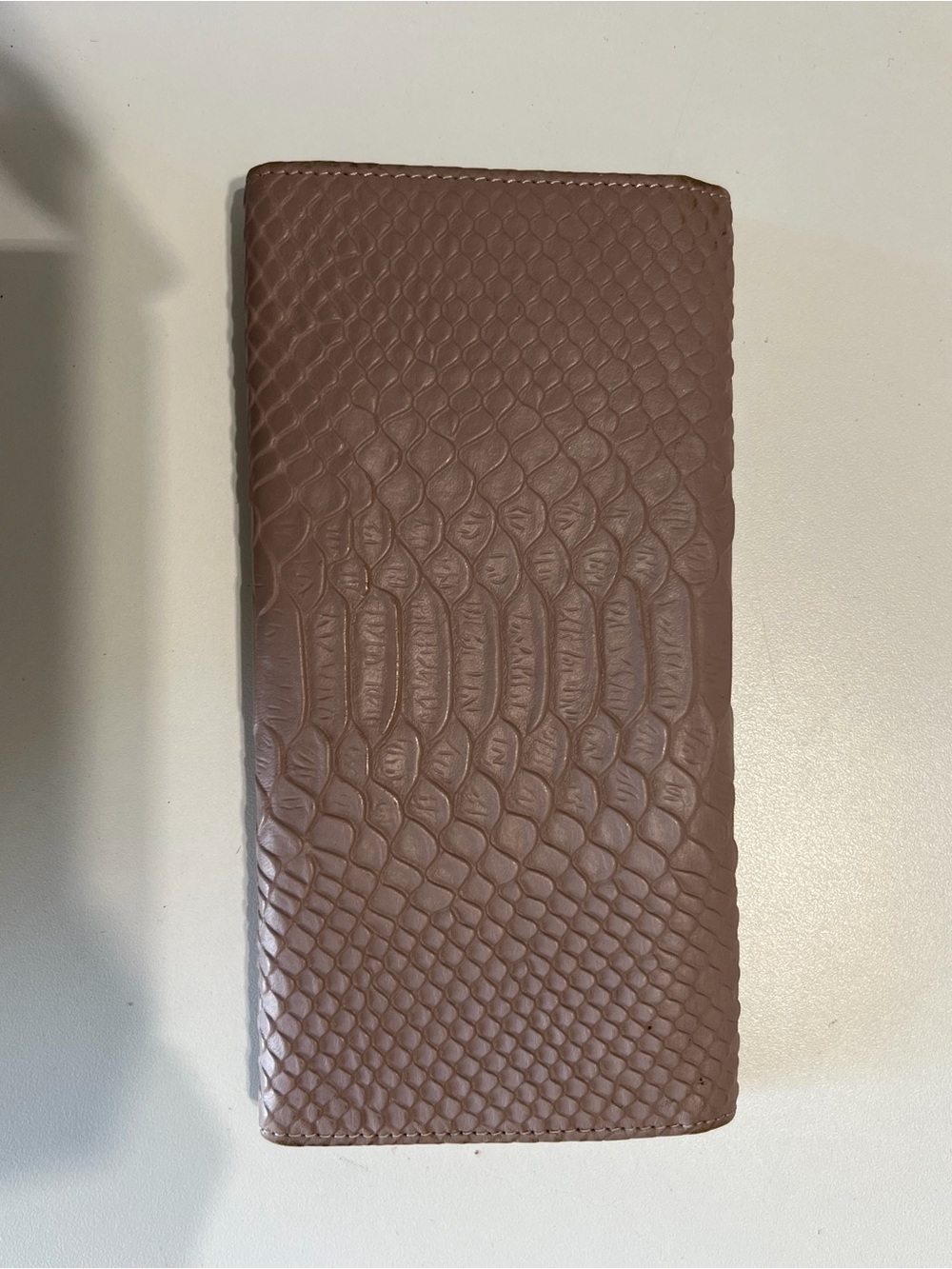 Prada Mauve Textured Leather Continental Wallet with Gold Logo - Picture 4 of 8